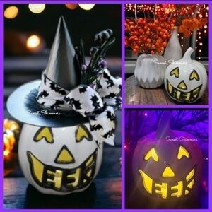 Halloween Light Up Black & White EEK Pumpkin Ceramic JACK O LANTERN NEW